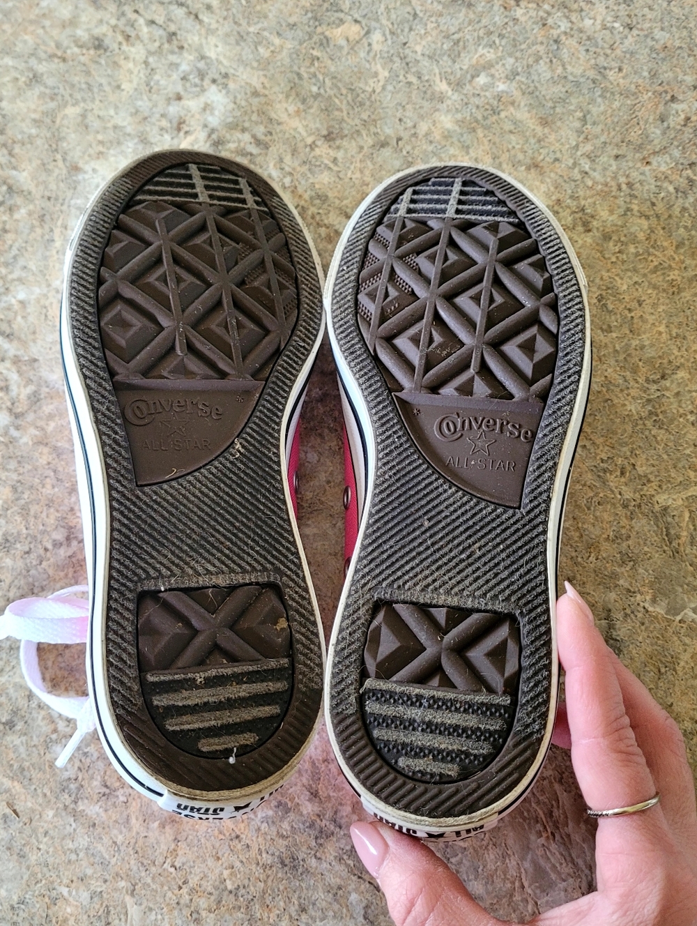 Pink Converse 💕 - Picture 6 of 11